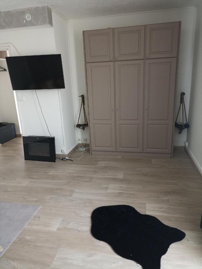 شقة Un Temps Pour Soi Châteauroux المظهر الخارجي الصورة